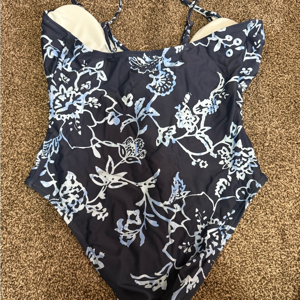 Cupshe Navy and Light Blue Floral Wrap One-Piece Swimsuit - Picture 6 of 6